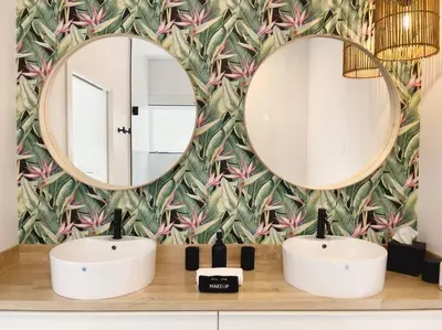 a bathroom with two sinks and a mirror at Eagle Rock Nest ～Quiet & Gorgeous Mountain Views in Three Rivers