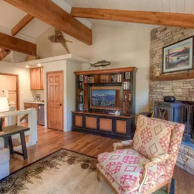 Cozy Bear Lodge home