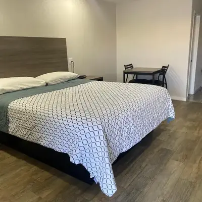 Town House Motel