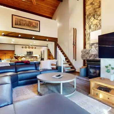 Snowcreek III #452 condo