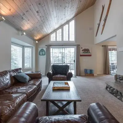 Tahoe Vista Home w/ Spa close to Northstar & Lake