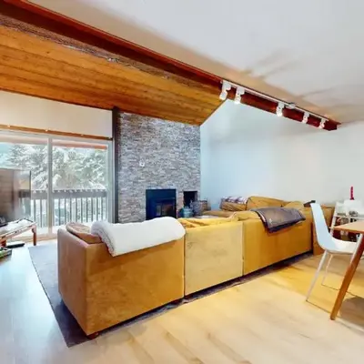 Snowcreek I #52 condo