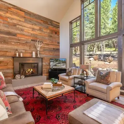 Lavish 4 BR in Gray's Crossing