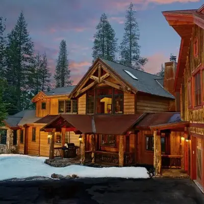 Bullshead Lodge- Luxury Estate