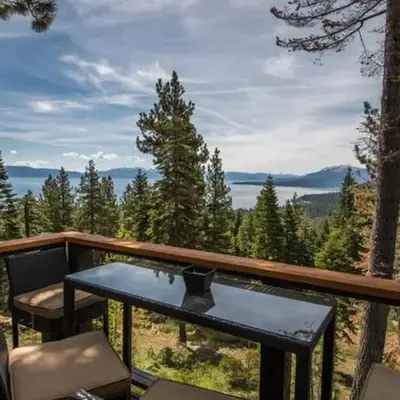 Tahoe Point of View - Amazing Lake Views at this 4BR w Hot Tub