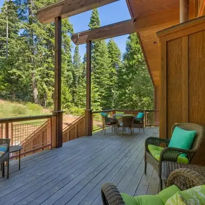 Fairway Favorite - Walk to Tahoe City Shops