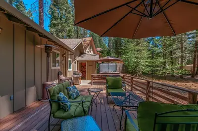 Gallery image of Arnold Schwartzencabin in Arnold