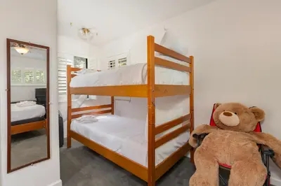 Gallery image of Huckleberry House in Arnold