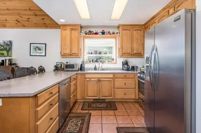 Gallery image of Bearcub Chalet in Arnold
