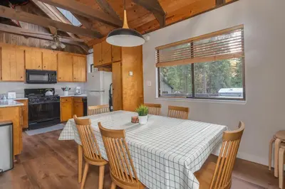 Gallery image of Rivendell Retreat in Arnold
