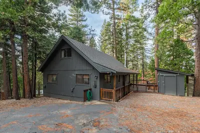 Gallery image of Rivendell Retreat in Arnold