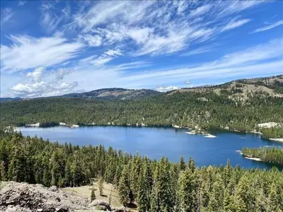 Gallery image of Zamudio in Arnold