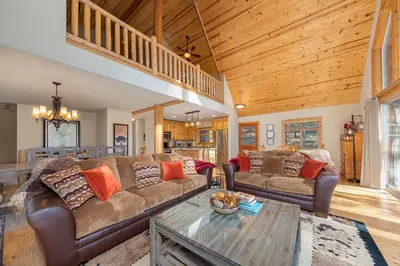 Gallery image of Blissful Pines in Arnold