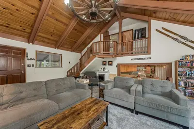 Gallery image of The Bears Bungalow in Arnold