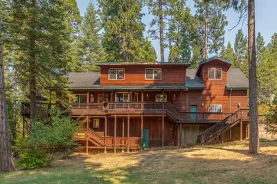 Gallery image of Blue Lake Bliss in Arnold