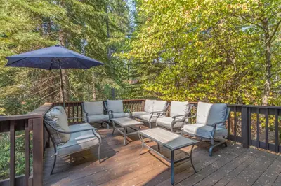 Gallery image of Blue Lake Bliss in Arnold