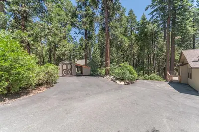 Gallery image of Lucky Cub Cabin in Dorrington