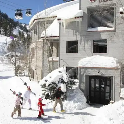Palisades Tahoe Lodge Rentals Studio Loft #317