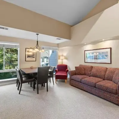 Palisades Tahoe Lodge Rentals Premium Studio Loft #313