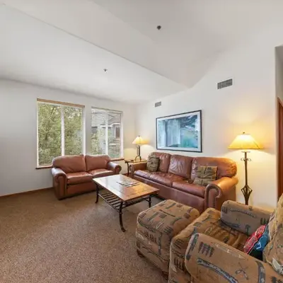 Palisades Tahoe Lodge Rentals Two Bedroom #422
