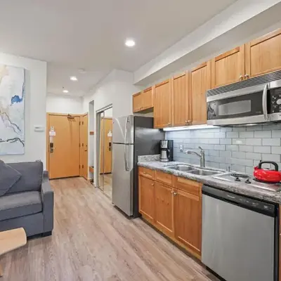 Palisades Tahoe Lodge Rentals Premium Studio #149