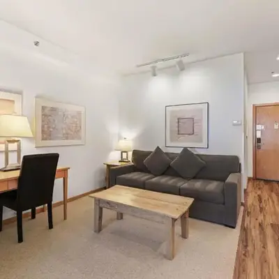 Palisades Tahoe Lodge Rentals Studio #254