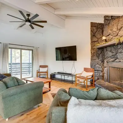 6 Mi to Slopes Mtn-View Retreat in Lake Tahoe