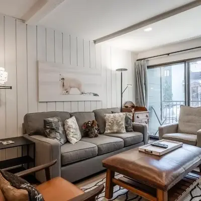 Fully Renovated! St Anton #17 Ski in Ski Out 1 Bedroom 1 Bathroom Condo! Sleeps up to 4!