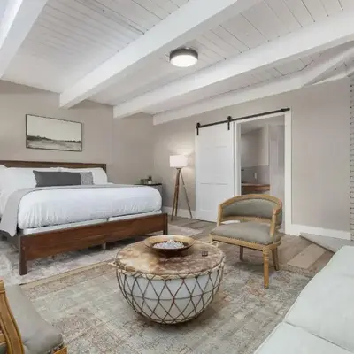 Big Pine Suite CN Lodge R#1