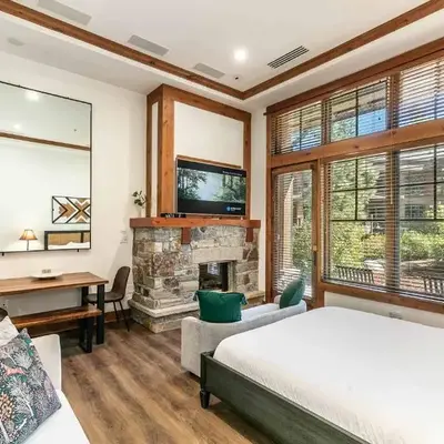 Catamount Lodge 105 by East West Hospitality