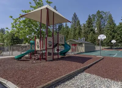 Gallery image of WorldMark Bass Lake - 2BD Sleeps 6 in Bass Lake