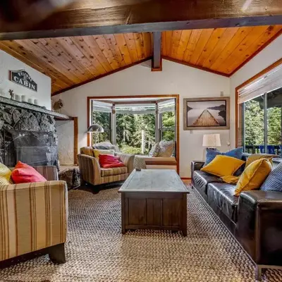 Secluded Tahoe Retreat Near Trails and Beach