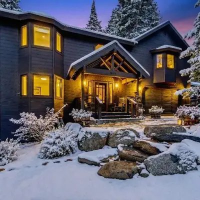 Modern Mountain Luxury Retreat
