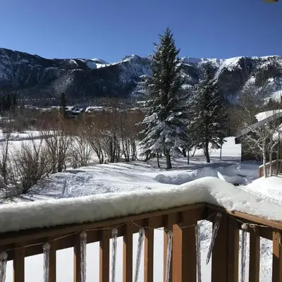 Snowcreek II #220 condo