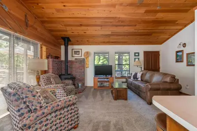 Gallery image of Shasky Retreat in Dorrington