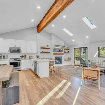Bright Tahoe Home with Private Backyard Near Beach