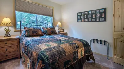 a bedroom with a bed and a window at 11N Margaret in North Wawona