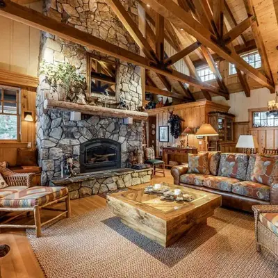 Lakefront Luxury