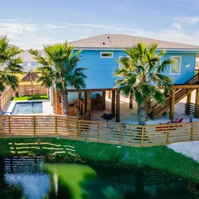 Why Knot Relax - Heated PRIVATE Pool Beach Gear Credit Included
