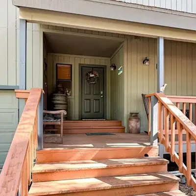 Bearfoot Getaway