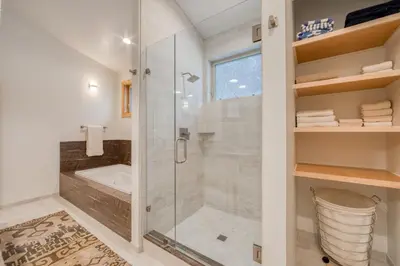 Gallery image of Great Bison Lodge at Tahoe Donner by Tahoe Getaways - Pet Friendly 4BR w HOA & Heated Driveway in Truckee