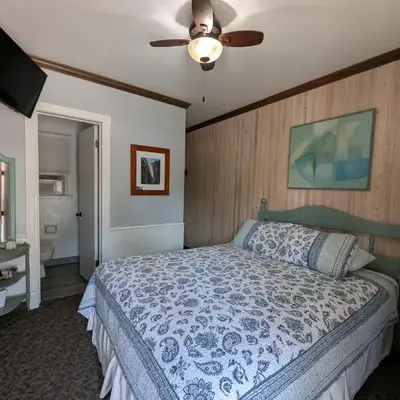 Squaw Valley Motel Room 3