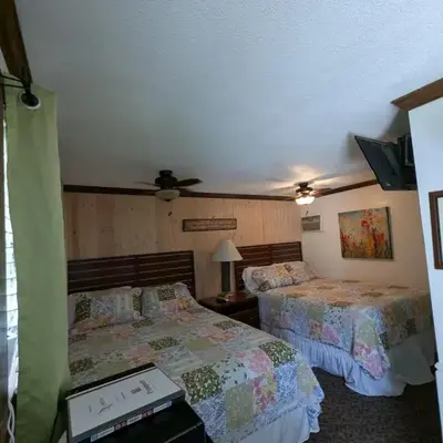 Squaw Valley Motel Room 7