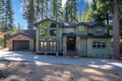 Gallery image of Timber Lodge - 5 Min to Shaver Lake in Shaver Lake