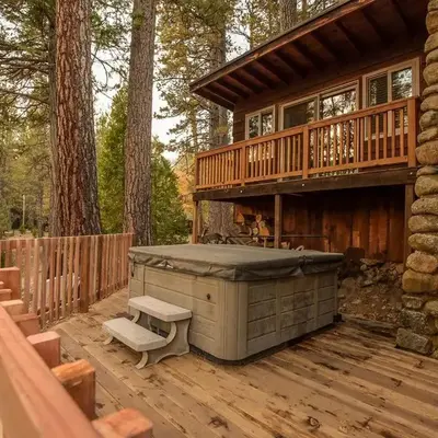 Cozy Riverside Cabin Rental with Easy Access to Chilnualna Falls in California