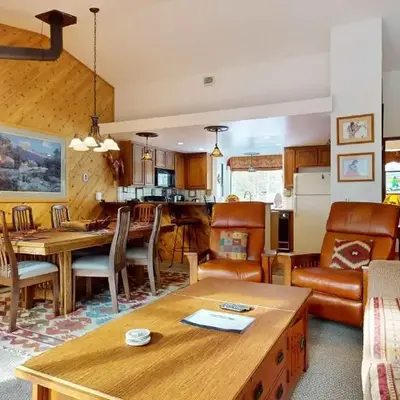 Serene Sierra Sanctuary Experience Mammoth Magic