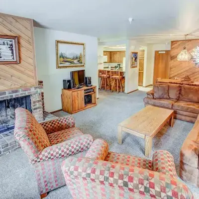 Aspen Creek #113 Family Friendly Condo