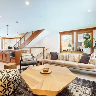 Obsidian Ski & Golf Villa - 3 BDR Prime Location