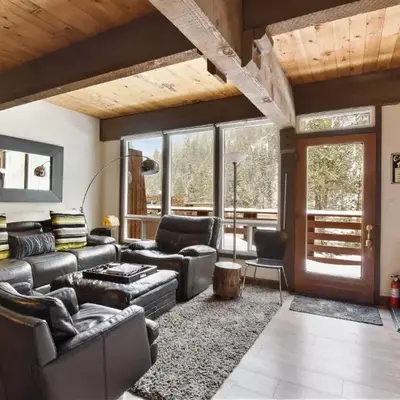 Alpine Manor Retreat Mountain Relaxation