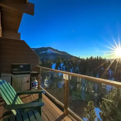 Scenic Escape - BEST views of Lake Tahoe